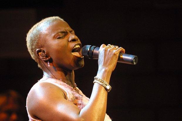 Angélique Kidjo (Photo) : Facebook Officiel.