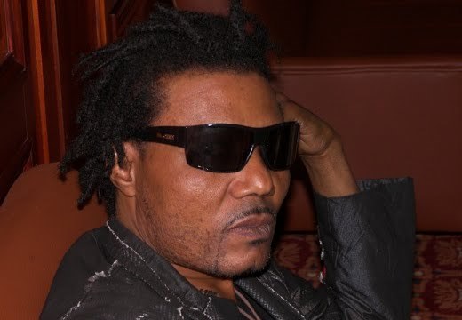 Le chanteur congolais "Karmapa" prix du meilleur chanson de l'année "Monsieur le Député" (Ndule Awards 2014) . (ph) Radio Okapi