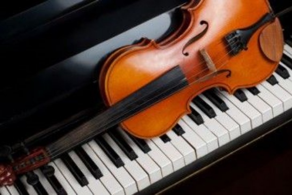 Classical instruments. Photo: www.vinyculture.com