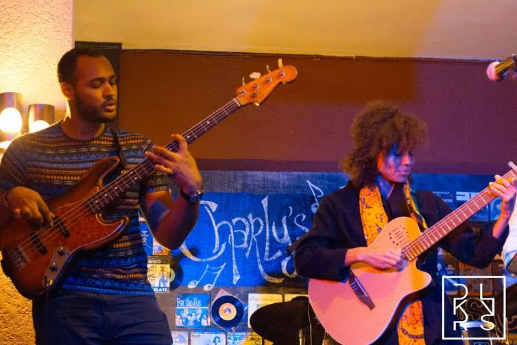 Nneka en live au Charly's - Photo Dakarlives