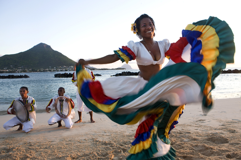 Danseuse Sega. Photo: locationsmaurice.com