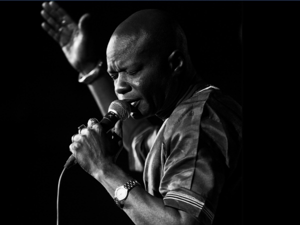 Omar Pène au Festival Terang'art, 2010. (c) Benjamin Rinaldi