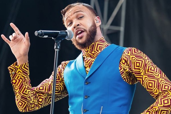 Jidenna has staged a show in Hard Rock Cafe, Lagos. Photo: Rolling Stone