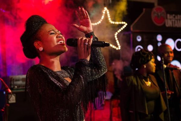 La chanteuse Nomsa au Bushfire festival. Photo : MTN G'S / Facebook