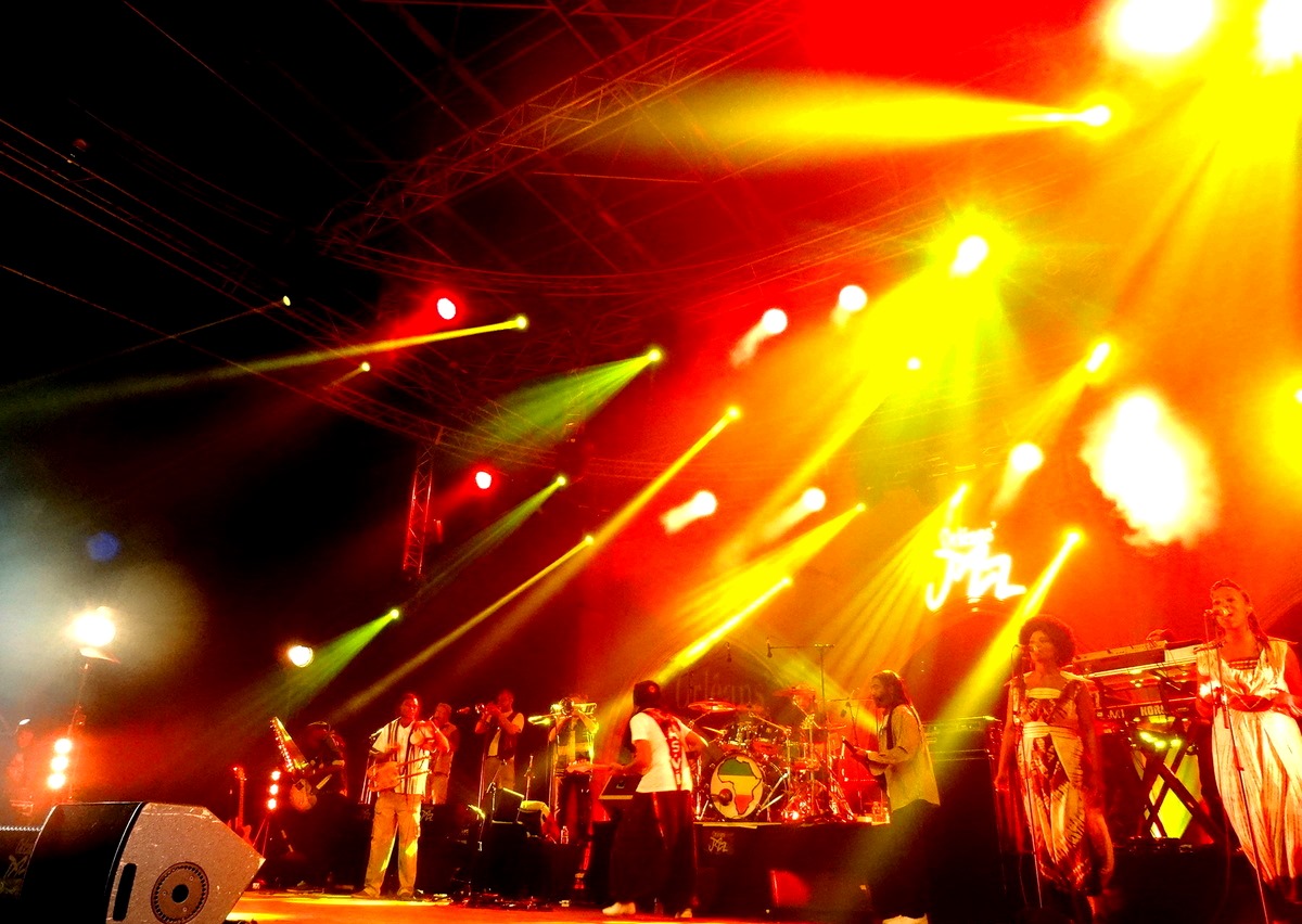 Concert (Photo) : img.over-blog-kiwi.com