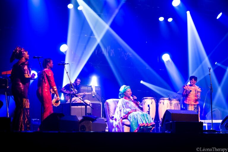 Concert (Photo) : leonatherapy.com