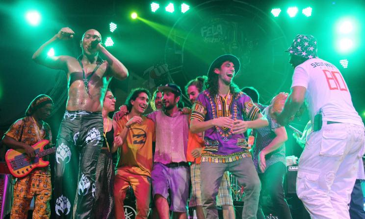 Une performance live lors de l’édition Felabration 2015