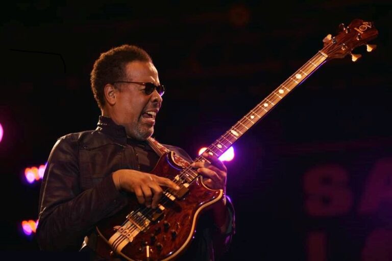 Stanley Clarke au Saint-Louis Jazz Festival, Senegal (Photo): Ewané Nja Kwa