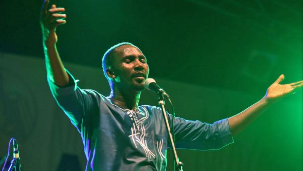 Alif Naaba rappelle l'importance des NTIC dans l'industrie musicale (Photo) : burkina24.com