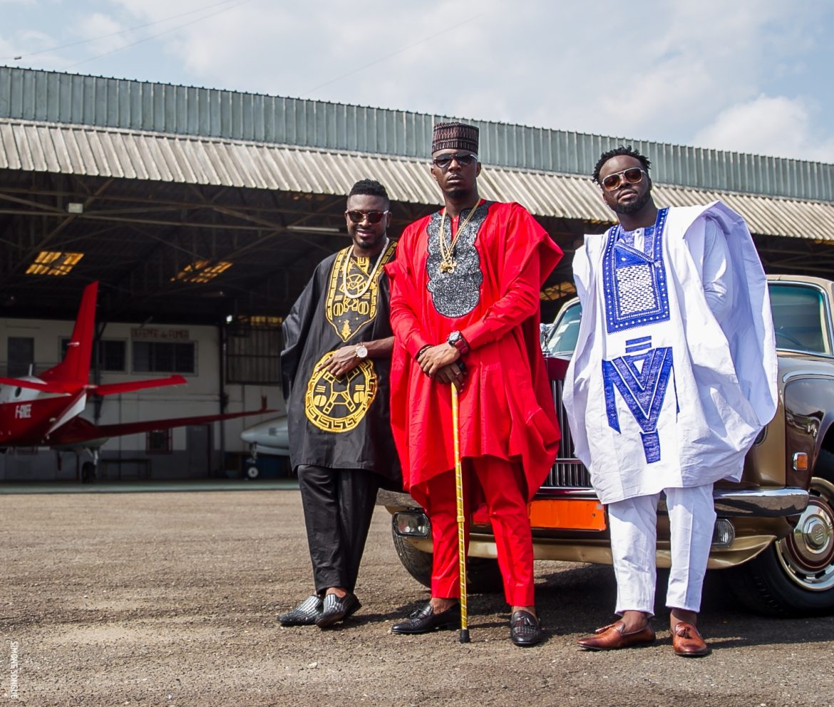 Stanley Enow, Locko et Tzy Panchak. Capture YouTube "My way".