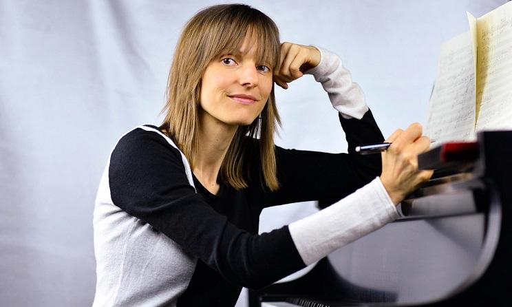 La compositrice allemande et présidente du concours Search for New Music, Ingrid Stölzel