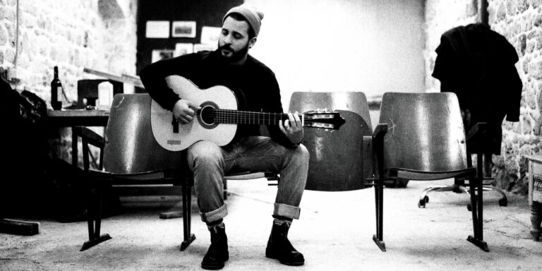 Le Tunisien Nour Harkati (Photo) : nawaat.org