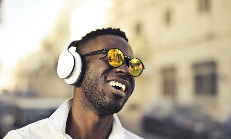 Sacem recrute un (e) Coordinateur (trice) mandants internationaux. (Photo) : Andrea Piacquadio via Pexels.