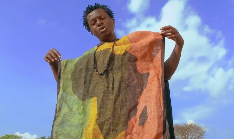 Le chanteur congolais Doc J.