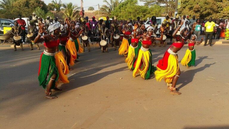 Ambiance au Carnaval de Guinée Bissau (Photo) : Facebook Guiné-Bissau Cultural.
