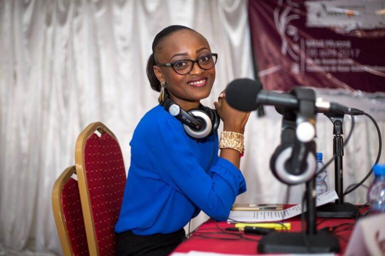 CFI propose de former et d’accompagner 10 journalistes fact-checker d'Afrique (Photo) : hirondelle.org