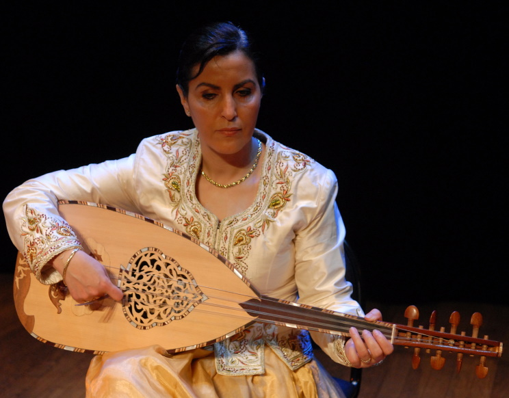 Beihdja Rahal, chanteuse et icône algérienne de la musique arabo-andalouse