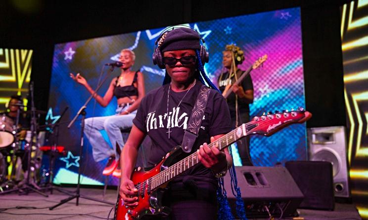 Musiciens se produisant lors du concert virtuel Zone 3 Live de Freeme Digital, soutenu par le MIAL, à Lagos, au Nigeria, en 2020. Photo : Ibeabuchi Benson Ugochukwu