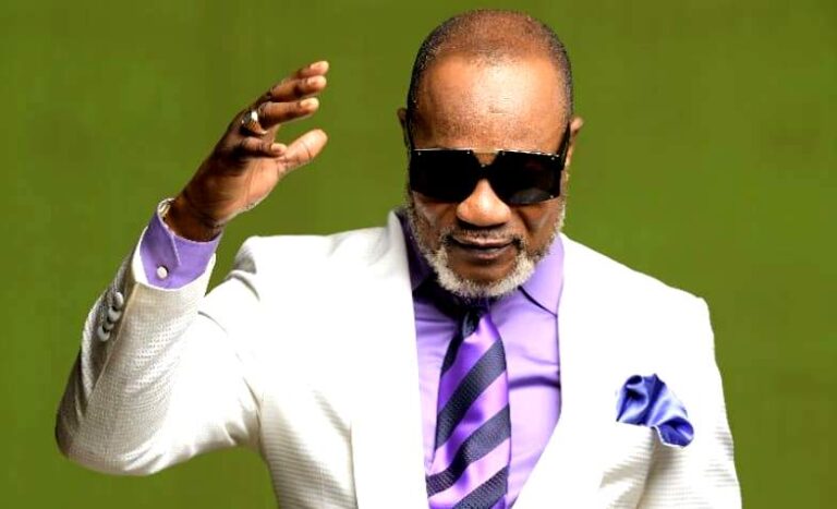 Koffi Olomidé. (Photo) : Facebook/Koffi Olomidé