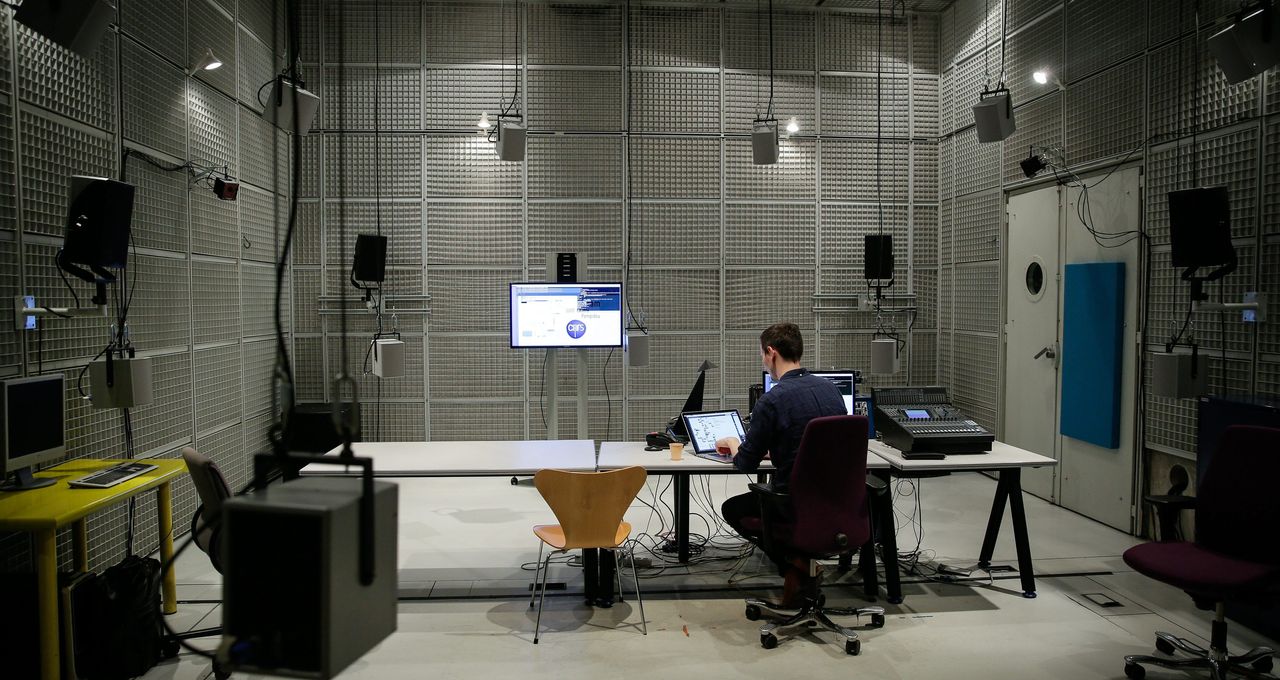 (Photo) : Studio de l'IRCAM.