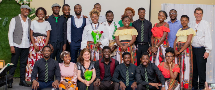 (Photo) : Agnès Brosset et l’Ensemble Bel Canto, de Pontivy à Kinshasa