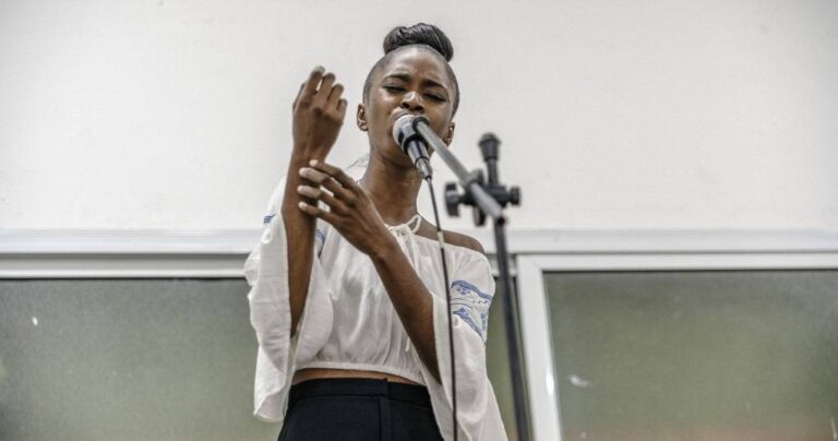 (Photo) : l'ambassade d'Italie organise un atelier de slam au Sénégal.