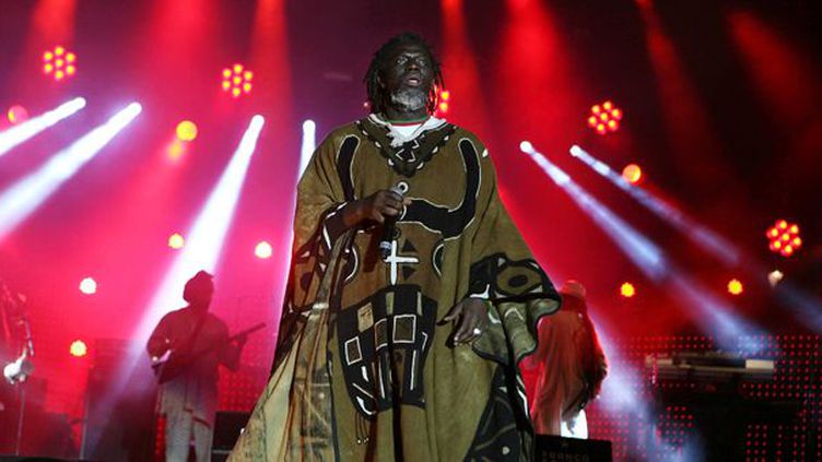 (Photo) : l'artiste ivoirien Tiken Jah Fakoly, pensionnaire de Wagram.
