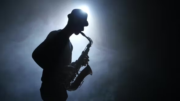 (Photo) : Saxophoniste