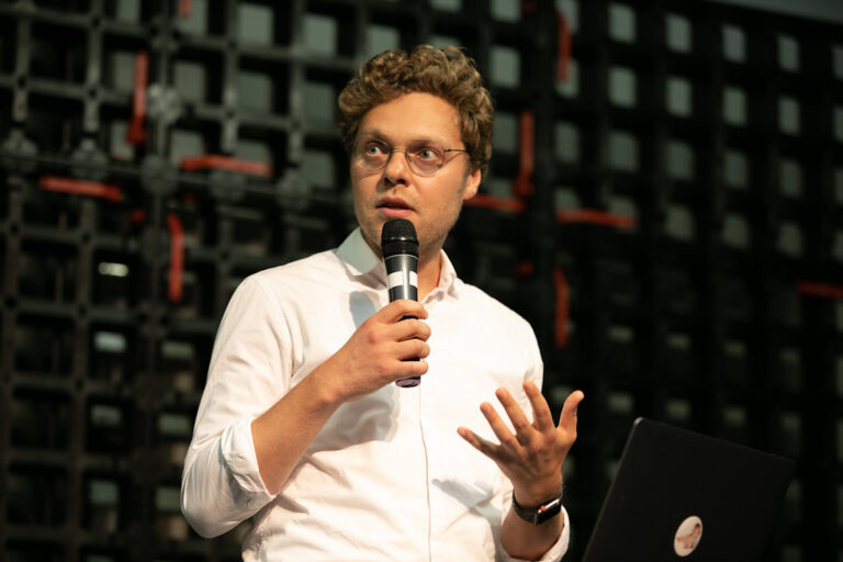 (Photo) : Oleg Stavitsky, CEO d'Endel.