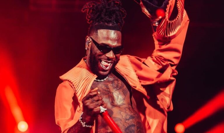 (Photo) : Burna Boy