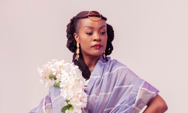 Zily a remporté le prix de l’artiste féminine de l’année et celui de l'artiste Mgodro