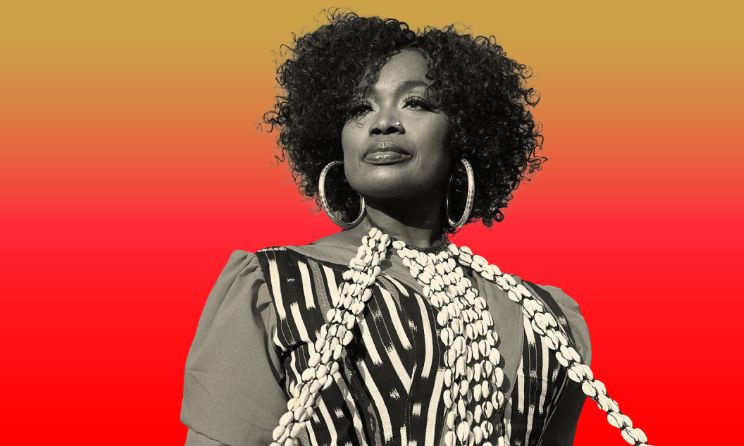 La chanteuse malienne Oumou Sangaré a été intronisée au Hall of Fame de Transglobal World Music en 2021.