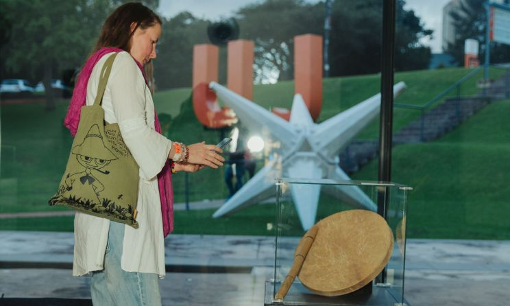 Plus de 100 instruments de musique africains sont exposés lors de la première édition de l’exposition VIBRATIONS de la Fondation Music In Africa à Johannesburg