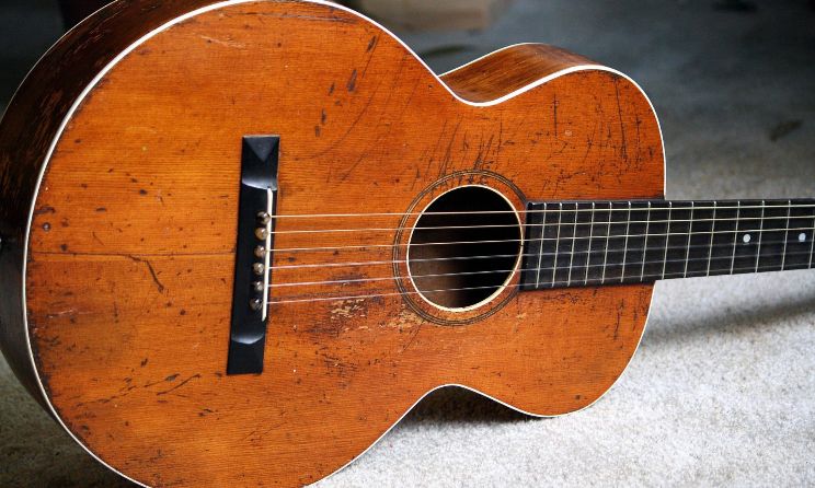With the acoustic guitar entering Africa in Mozambique in the Southeast and countries like Nigeria and Senegal in the West in the late 19th and early 20th centuries, its spread into Central and Southern Africa did not take long. Photo: Acoustic Life