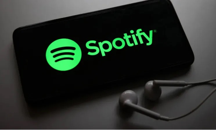 The move marks Spotify’s return to third-party DJ app support, which it discontinued in 2020.